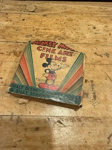 Dibujos animados antiguos de Mickey Mouse Silly Symphony 8 mm 1415-B Mickey de alta velocidad - Imagen 1 de 6