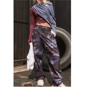 Free People Movement Mesmerize Me Print Cargohose In Meadow Motion Größe Large - Bild 1 von 10
