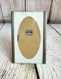 Vintage kleiner creme- und goldfarbener Bilderrahmen, ca. 5x3"- PORTOFREI - Bild 1 von 6