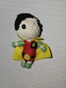 3" Inch DC COMICS Voodoo String Dolls ROBIN - Imagen 1 de 2