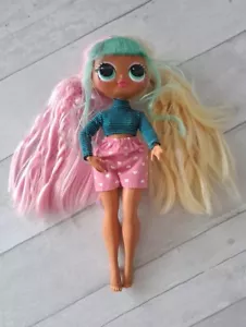 2019 Mga LOL Surprise OMG Candylicious Doll Pink, Teal Blue, Blonde Hair 9" - Picture 1 of 6