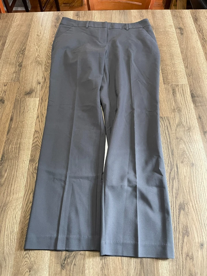 Apt. 9 Pantalones, Mujer Talla 12, Gris, Pierna Ancha, Plisado, Pantalones de Vestir Foto 1 de 4