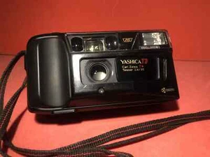 POINT AND SHOOT / YASHICA T3 f2.8 CARL ZEISS / VINTAGE 1988 TESTED -WORKS-READ⚠️ - Imagen 1 de 24