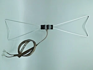 UHF/HDTV Bow Tie Indoor TV Antenna for Local TV Reception Color Brown (QTY 1) - Picture 1 of 7