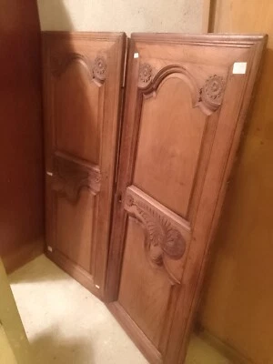 Portes d'armoire ancienne - Photo 1/4
