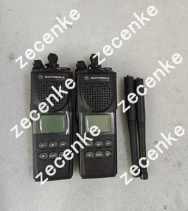 1PCS XTS3000 walkie talkies with vhf136-174 function normally and no battery - Picture 1 of 6