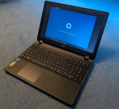 Top Zustand: Acer Extensa 2519 Series Laptop - 4GB RAM - Intel - 240 GB SSD - Bild 1 von 4