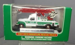 Camión de rescate HESS 2007 miniatura diecast toy nuevo en caja - Imagen 1 de 7