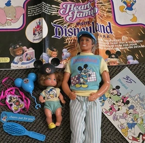 Heart Family Disneyland 35th Doll Set Dad Son Poster Mickey Ears Hat Accessories - Picture 1 of 11