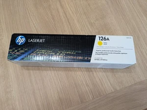 Kaseta z żółtym tonerem HP 126A CE312A Oryginalny oryginalny Laserjet Pro CP1025 NOWY - Zdjęcie 1 z 6
