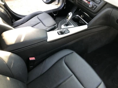 Consola piso delantero sin bandeja trasera deslizante para BMW 320i 920733 12-18 Foto 1 de 4