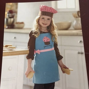 Nikolaus quadratisch Kinder Nikolaus Schürze & Kochmütze Einheitsgröße NEU Kinder Cupcake - Bild 1 von 3