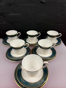 6 tasses soucoupes et assiettes latérales Royal Doulton Carlyle Tea Trios 4 ensembles disponibles - Photo 1 sur 7