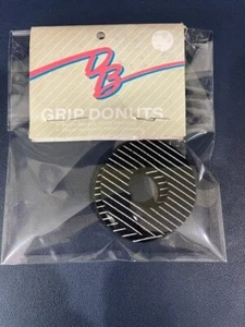 ! VINTAGE OLD SCHOOL DIAMOND BACK DB OEM BLACK WHITE DONUTS PAIR - Picture 1 of 3