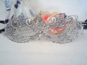 Women Ladies Sexy Silver Fantasy Eye Mask Ball Masquerade Costume Party Carnival - Picture 1 of 8