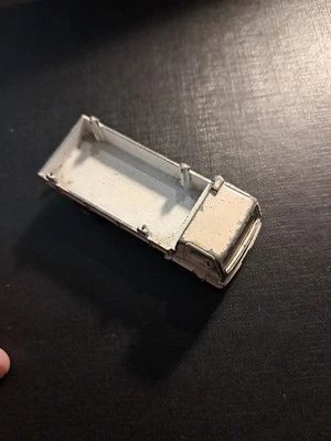 Majorette Ford Flat Bed Cab Over HD Delivery Truck - Image 1 of 3