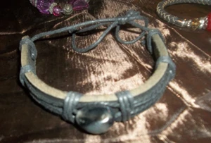 Lederrarmband Armband Leder Viking Wolf Biker Rocker Armreif Wikinger - Bild 1 von 2
