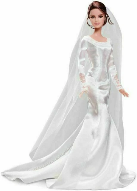 Barbie Twilight Saga Breaking Dawn Part 1 Bella Doll - T7653