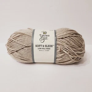 Yarn Bee Soft & Sleek Low Pill Fasergarn Farbe 202 Leinen 5 Oz Knäuel - Bild 1 von 6