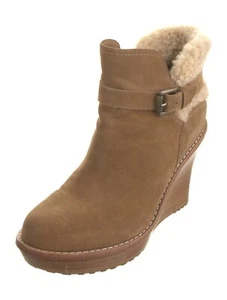 UGG® AUSTRALIA ANAIS CHESTNUT SUEDE WEDGE ANKLE BOOTS UK 6.5 EU 39 US 8 RRP £180 - Picture 1 of 12