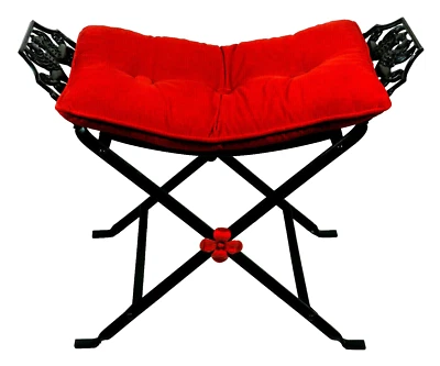 Taburete de banco estilo Oscar Bach con grifos alados Foto 1 de 4