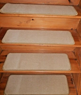 14 PASOS 9" X 30" + ATERRIZAJE 29" X 30" Tejidos Mechones de Lana Alfombra Escalera. Foto 1 de 4