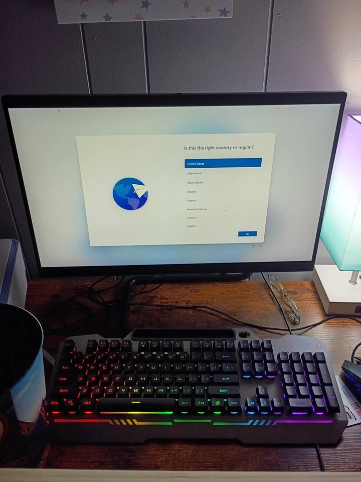 2015 Lenovo Ideacentre все-в-одном сенсорный экран компьютера - Изображение 1 из 4