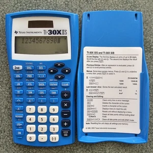 Texas Instrument Calculator TI -30XIIS Blu Due Linee Fondamentale Scientifico - Foto 1 di 6