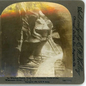 Barranco de brujas cerca de su entrada Wisconsin Dells WI EW Kelley vista estéreo  - Imagen 1 de 3