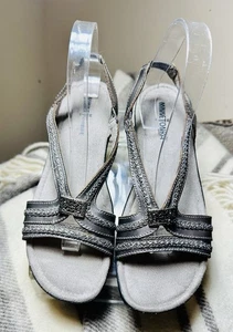 Minnetonka Silverthorne Damen-Sandale Leder offene Zehenpartie zinngrau Größe 9 - Bild 1 von 6