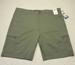 Wrangler Shorts Herren 46 Grün All Terrain Cargotasche Relaxed Fit Neu mit Etikett C1 - Bild 1 von 6