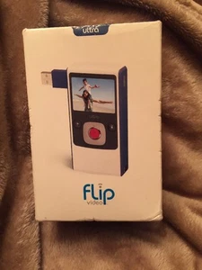 NEW in Open Box - Flip Video U1120 U1120BLPocket Camcorder - BLACK - Picture 1 of 3