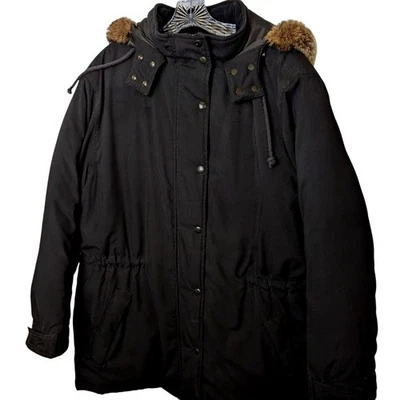 Chaqueta Deportiva Jones NY Parka Talla XL Busto 47" Largo 31" Manga 22.5" Punto como se muestra  Foto 1 de 4