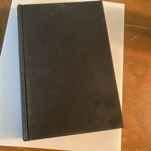 Carroll Shelby SIGNED!!! The COBRA STORY Book. No Dust Jacket- Plus Cobra Pin - Picture 1 of 14