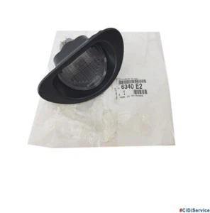 Luce Targa 6340.E2 Ricambio Originale Citroen C1 Peugeot 107 con Lampadina W5W - Picture 1 of 3