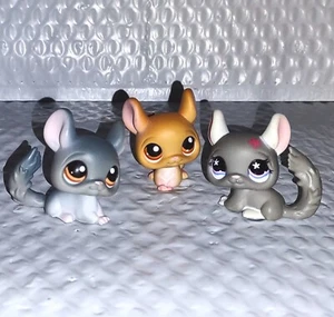 Littlest Pet Shop CHINCHILLAS 144 Gray/Brown Eyes 495 Gray P/B Eyes 340 Brown - Picture 1 of 6