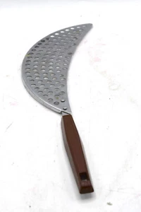 Vintage Brown Crescent Handheld Strainer Drainer Pasta Potato Dumpling Vegetable - Picture 1 of 3