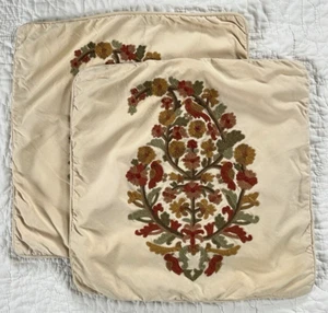 x2 Vtg POTTERY BARN Crewel Embroidery Floral Bird Pillow Covers Red Green 20” - Picture 1 of 5