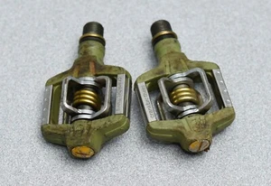 Crank Brothers Eggbeater Candy Ti Pedals, titanium spindles, 240g green/gold - Picture 1 of 4