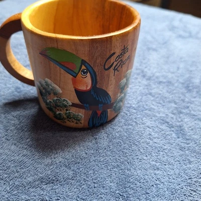 Taza de té de café de recuerdo de madera vintage de Costa Rica con tucán pintado a mano Foto 1 de 4