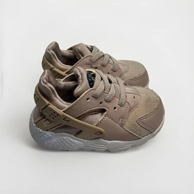 Nike 704952-603 Huarache Correr Niños Pequeños Zapatos Rosa/Beige Talla 5C! Foto 1 de 4