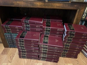 Set of 7 Vintage Law Books for Decoration - Picture 1 of 2