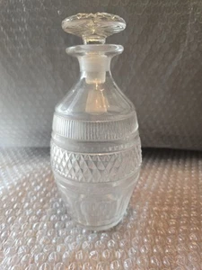 A Vintage  Decorative Blown Glass Spirit Decanter with Stopper 19cm - Bild 1 von 9