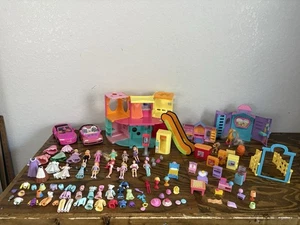 Vintage 2000er Polly Pocket Konvolut Puppen Gummi Kleidung Zubehör Mall Autos - Bild 1 von 21
