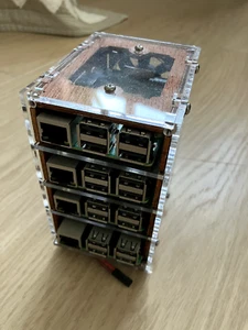 4 x Raspberry Pi 3 Modelo B+ con Estuche de Refrigeración Doble Ventilador Personalizado - Imagen 1 de 4