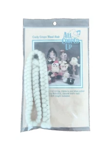 Pieza de pelo trenzado de lana crepé blanco para muñeca, vintage nuevo stock antiguo - Imagen 1 de 2