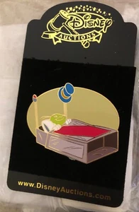 JIMINY CRICKET Sleeping Disney Auctions P.I.N.S. LE 1000 - Picture 1 of 1