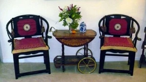 A Set of Chinoiserie Horseshoe Barrel Back Chairs in the Style of Ming - Picture 1 of 11