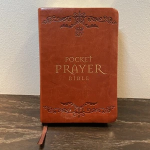 Holman KJV Pocket Prayer Bible - Picture 1 of 12