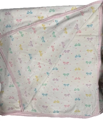 Manta bebé Tykes vintage 100 % algodón lazos/corazones Foto 1 de 4